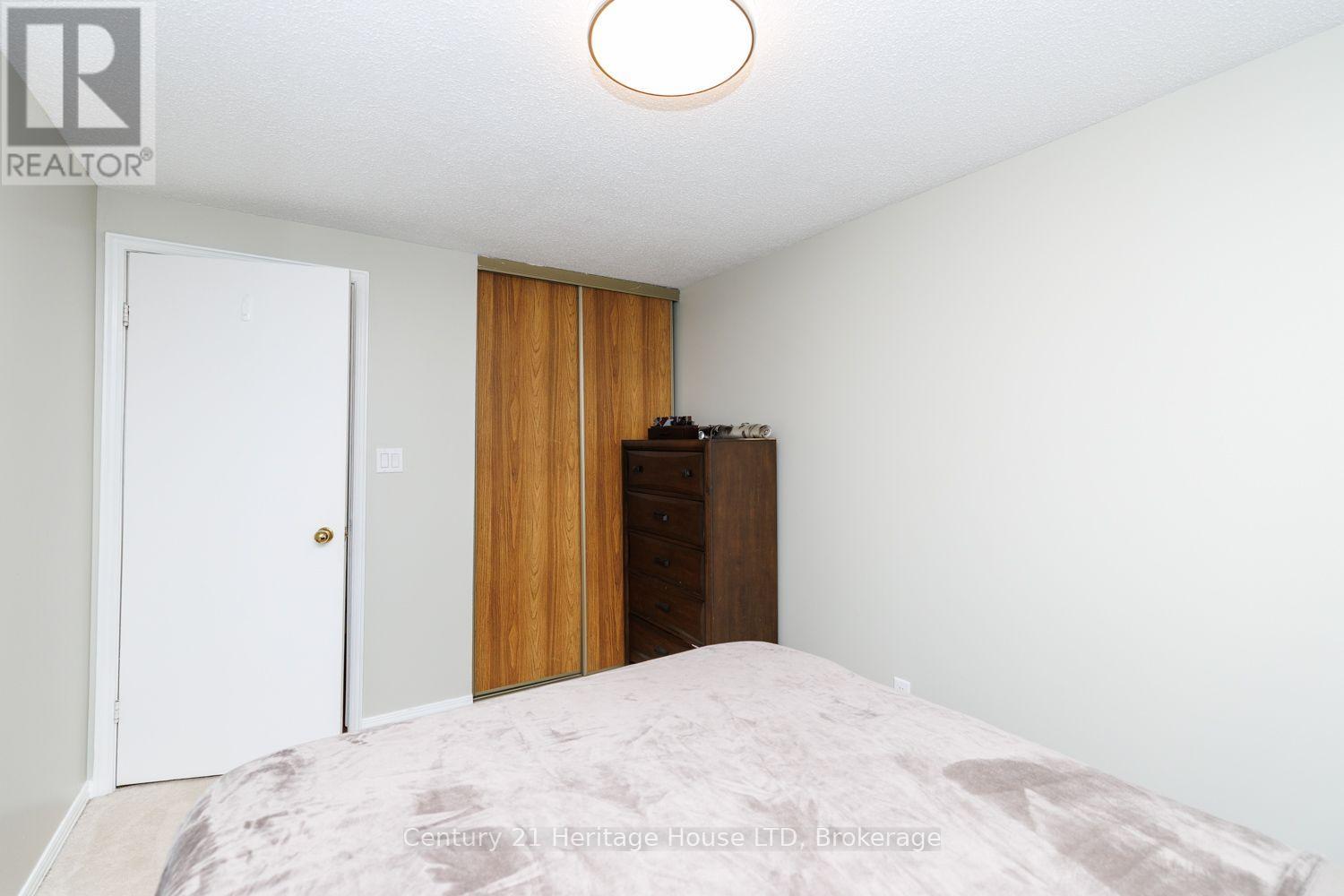 7 MCNICHOLL CIRCLE - 26