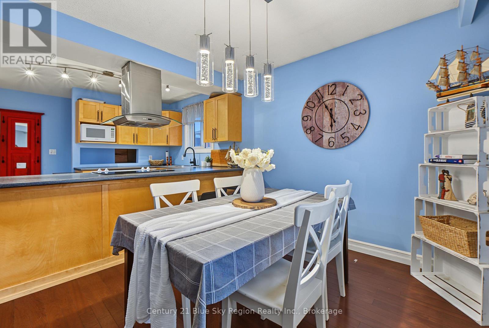 267 BARBER AVENUE - 7