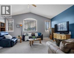 402 Fairways Mews Nw, Airdrie, AB T4B2W9 Photo 17