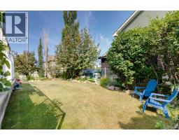 402 Fairways Mews Nw, Airdrie, AB T4B2W9 Photo 31