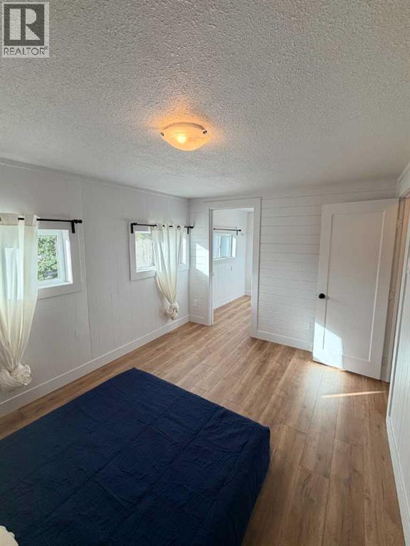 306 47 Avenue W photo 24
