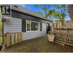 178 East Street North, Sarnia, ON N7T6X6 Photo 11