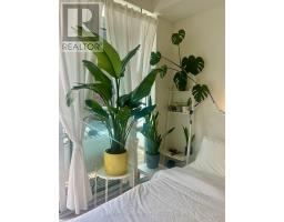205 - 10 Willison Square, Toronto, ON M5T0A8 Photo 16