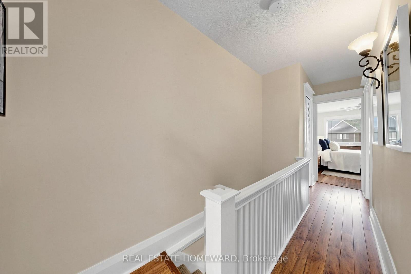 249 QUEENSDALE AVENUE - 22