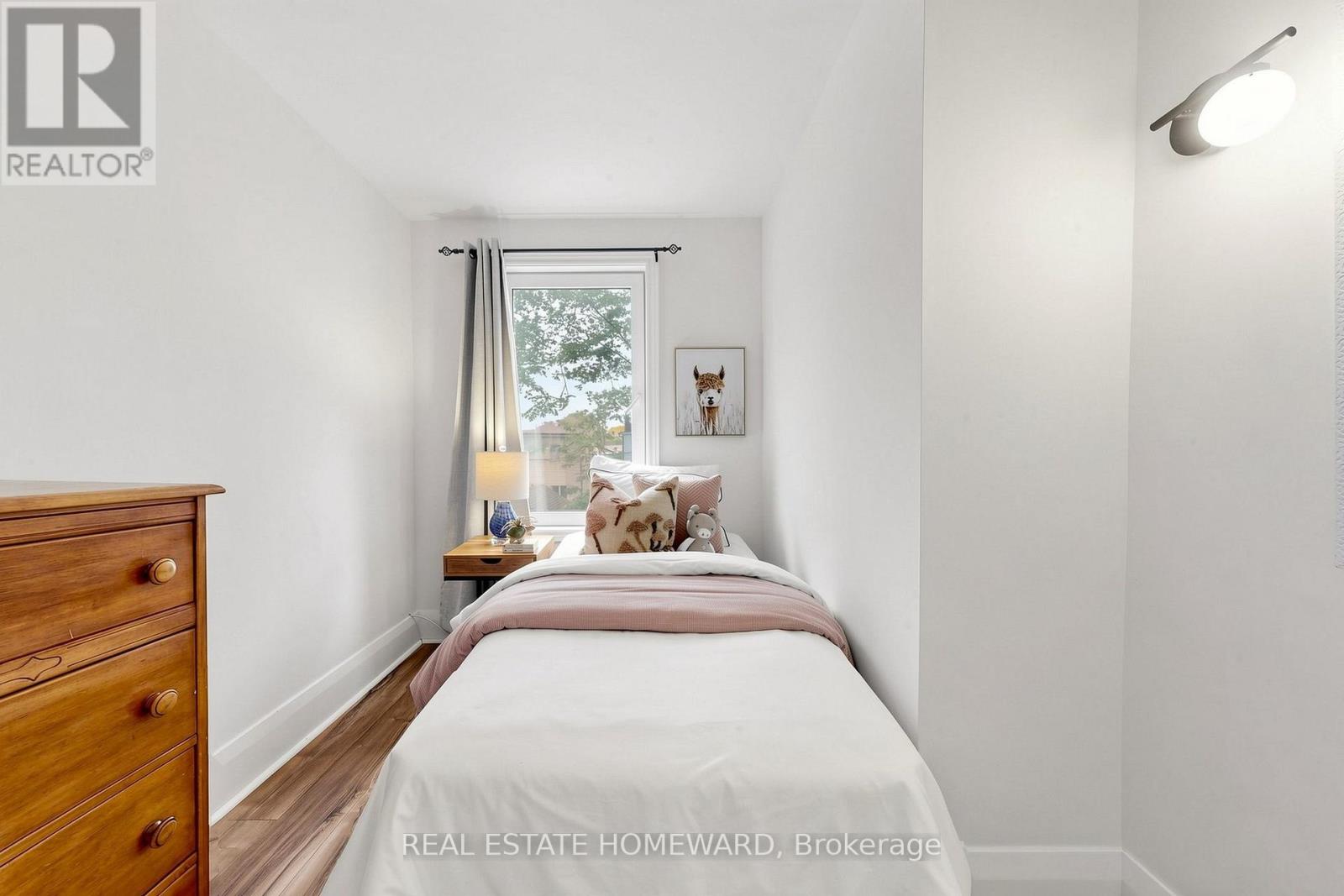 249 Queensdale Avenue, Toronto, ON photo 31