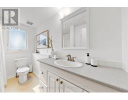 249 Queensdale Avenue, Toronto, ON M4C2B3 Photo 32