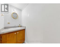 249 Queensdale Avenue, Toronto, ON M4C2B3 Photo 36