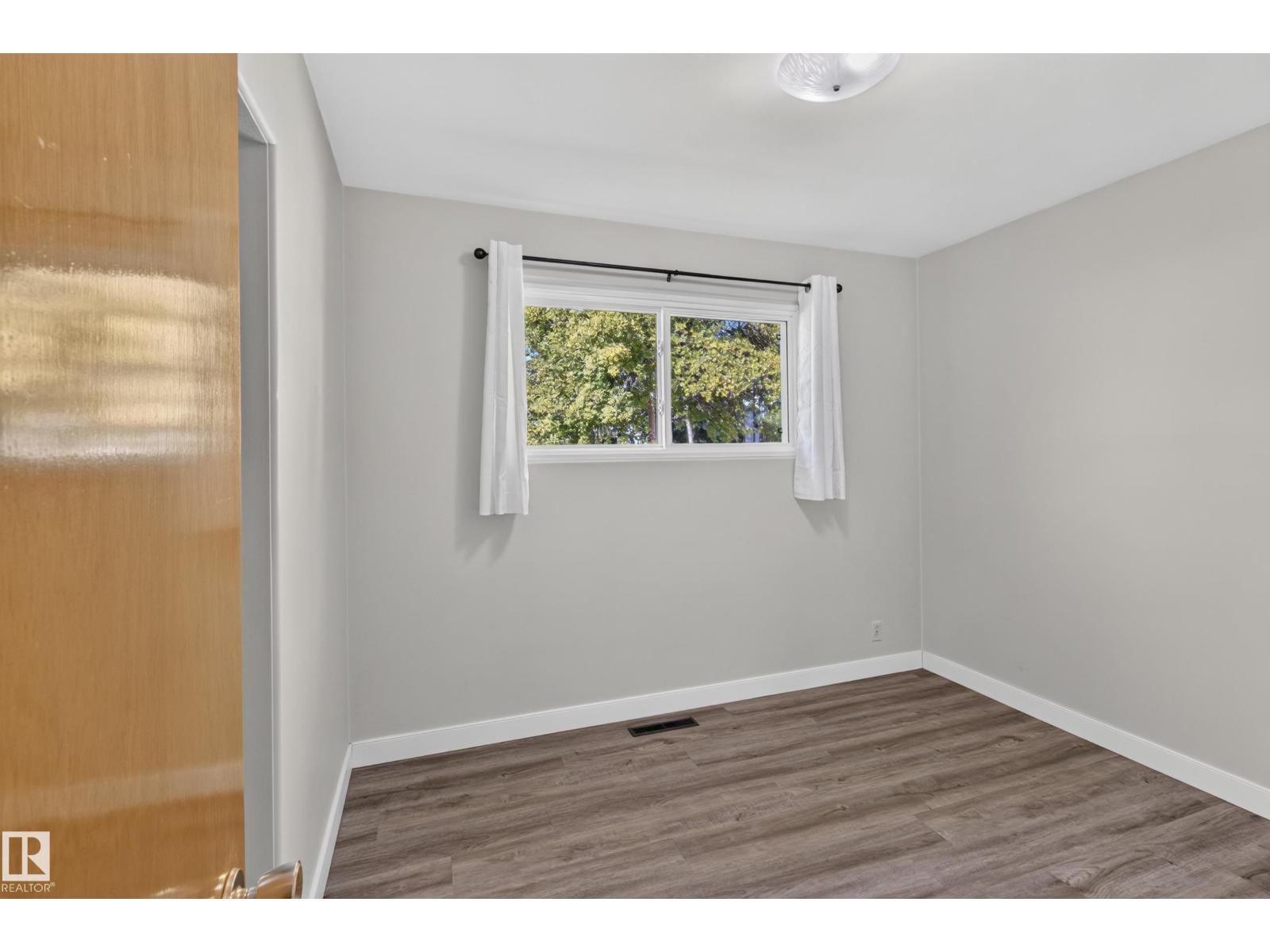 [private address] - Image 18