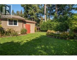 1861 Carlyle Cres, Campbell River, BC V9W1L2 Photo 44