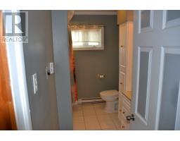94 Main Road thumbnail 6
