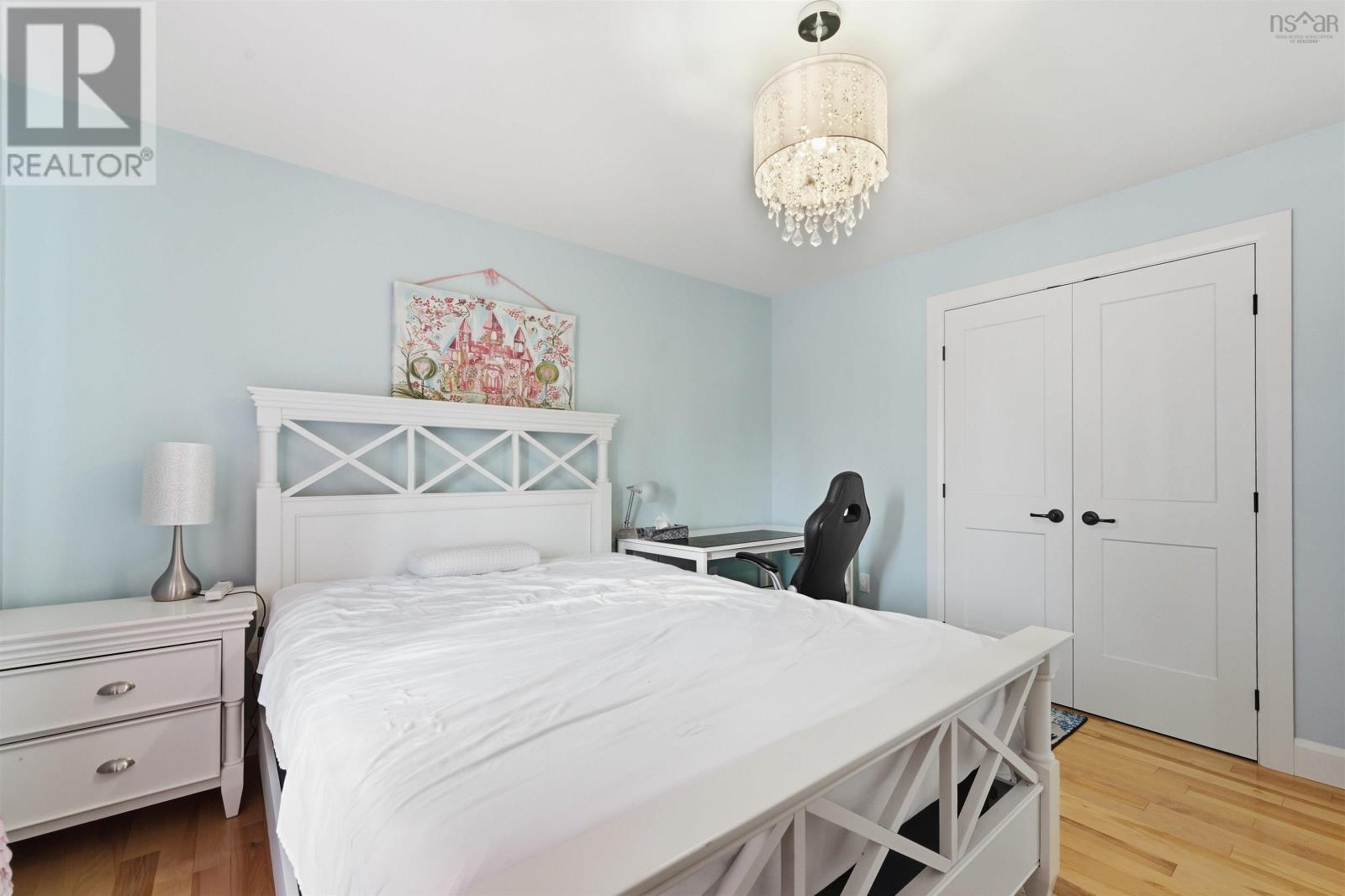 19 Weybridge Lane - 22