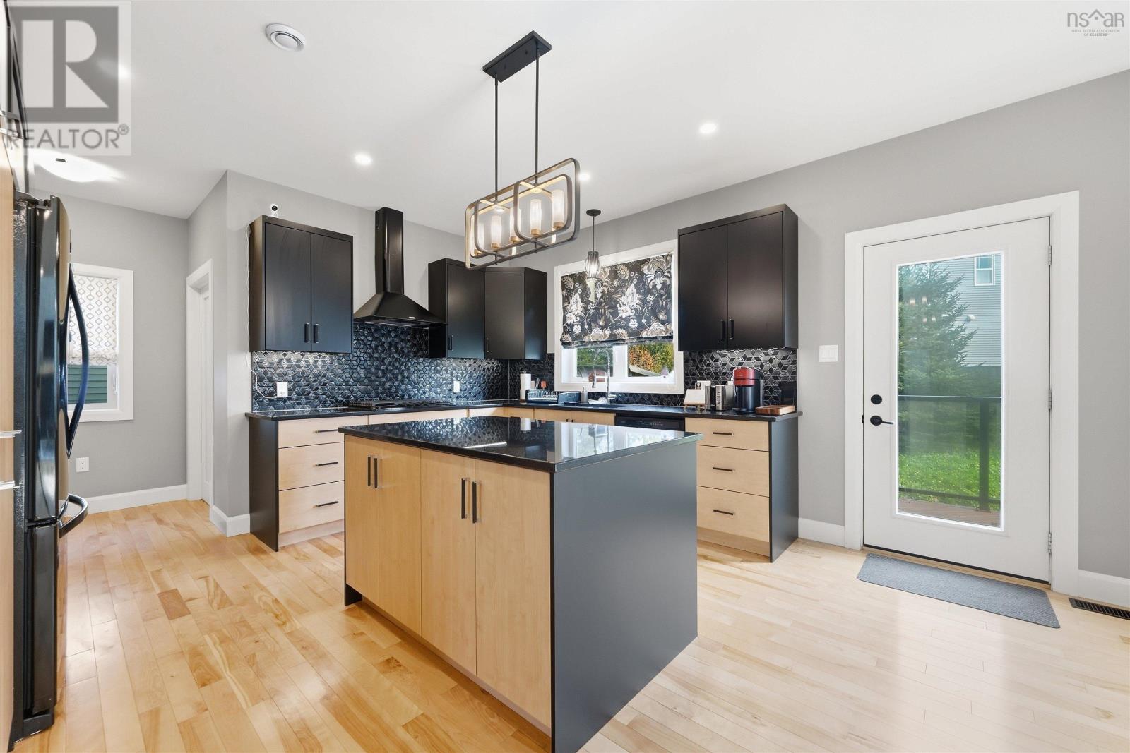 19 Weybridge Lane - 8