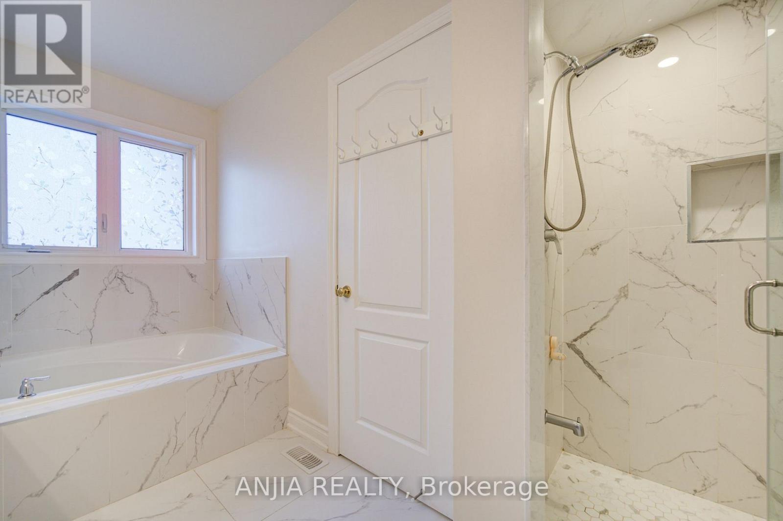 6 Wildmoor Street, Markham, ON photo 30
