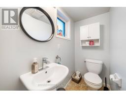 4 - 17 Cheltenham Road, Barrie, ON L4M0E7 Photo 10