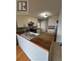 208 Kempview Lane, Barrie, ON L4N3W9 Photo 6