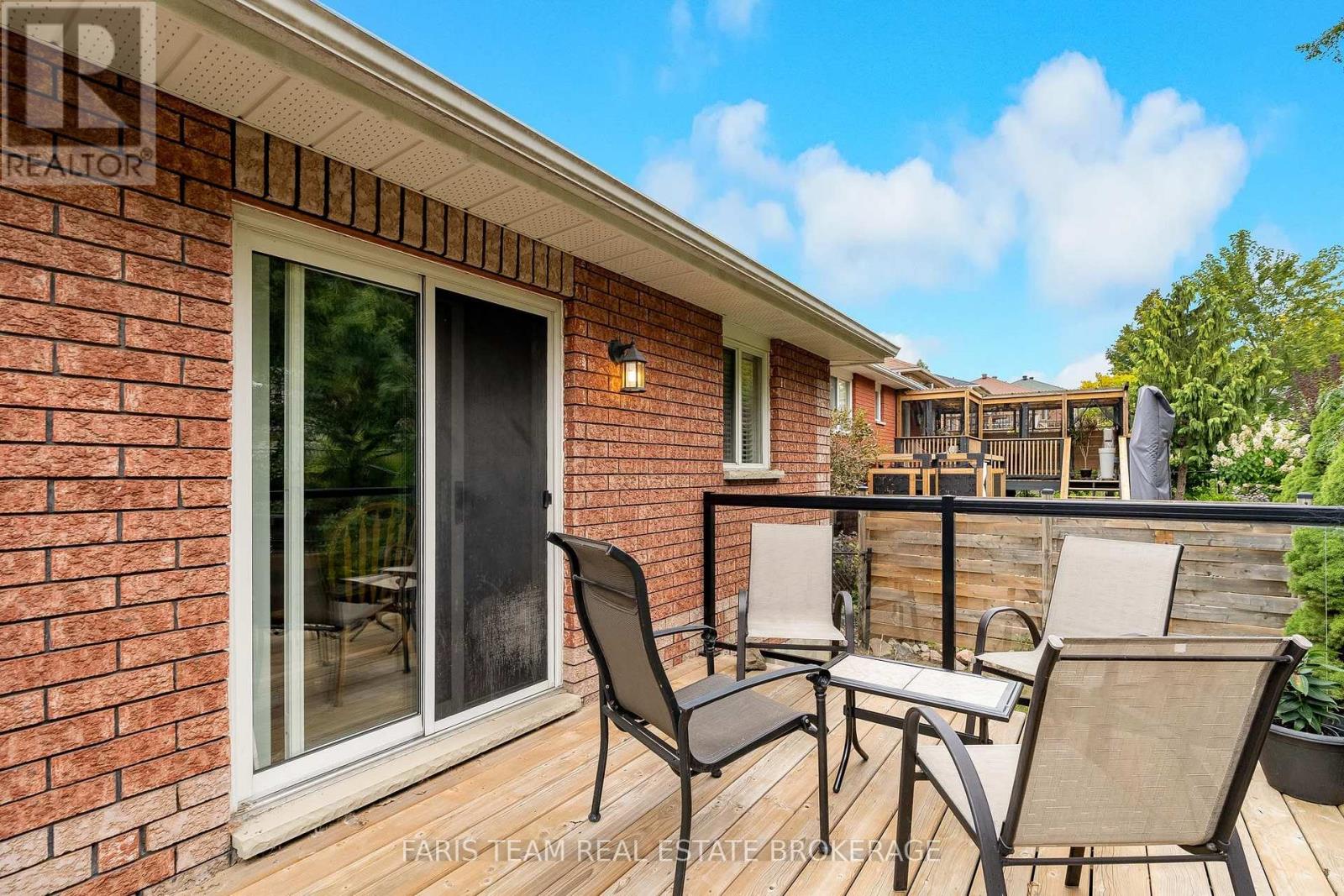 4 Charles Street, Penetanguishene photo 20