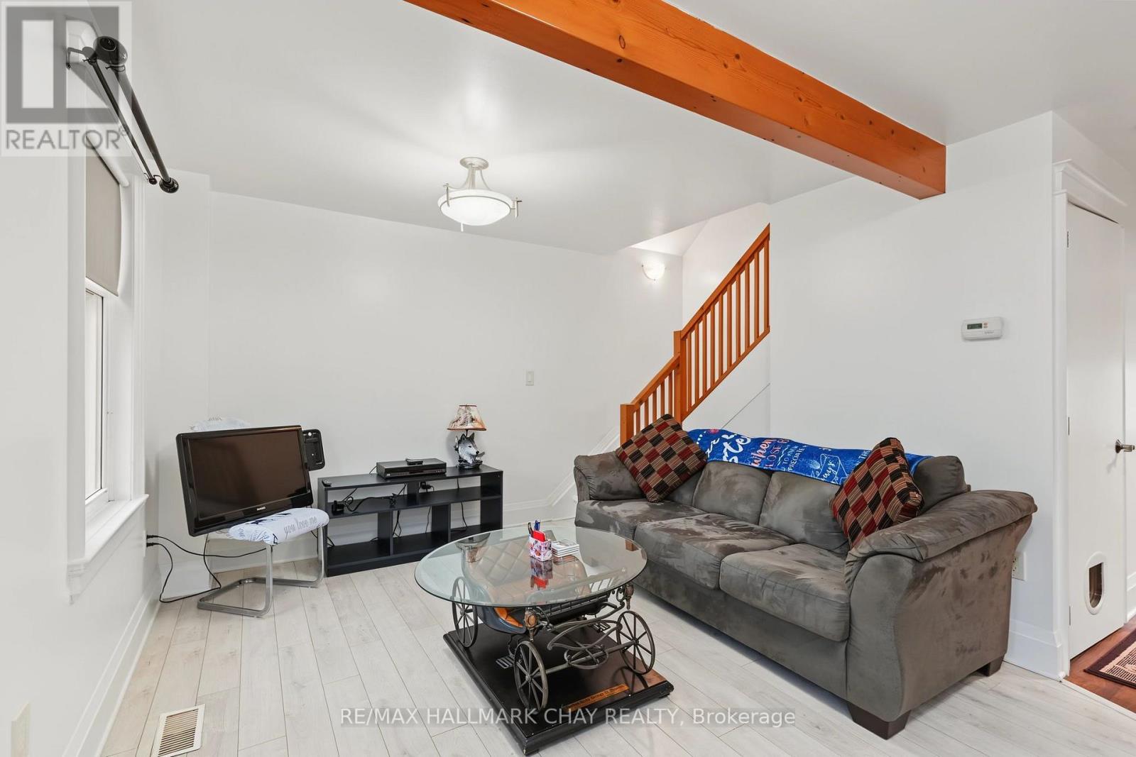 70 DOUGLAS Street, Orillia photo 13