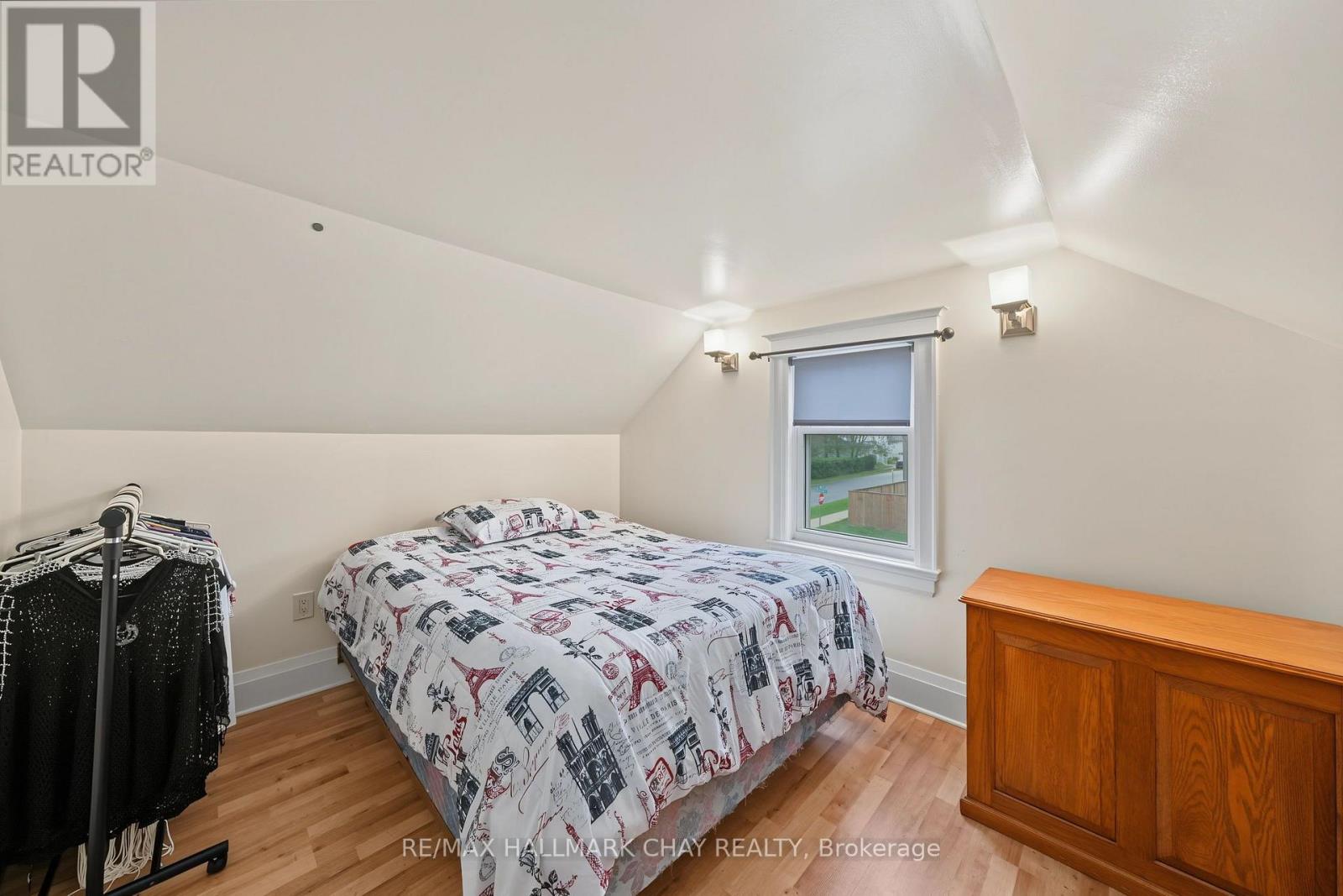 70 DOUGLAS Street, Orillia photo 16
