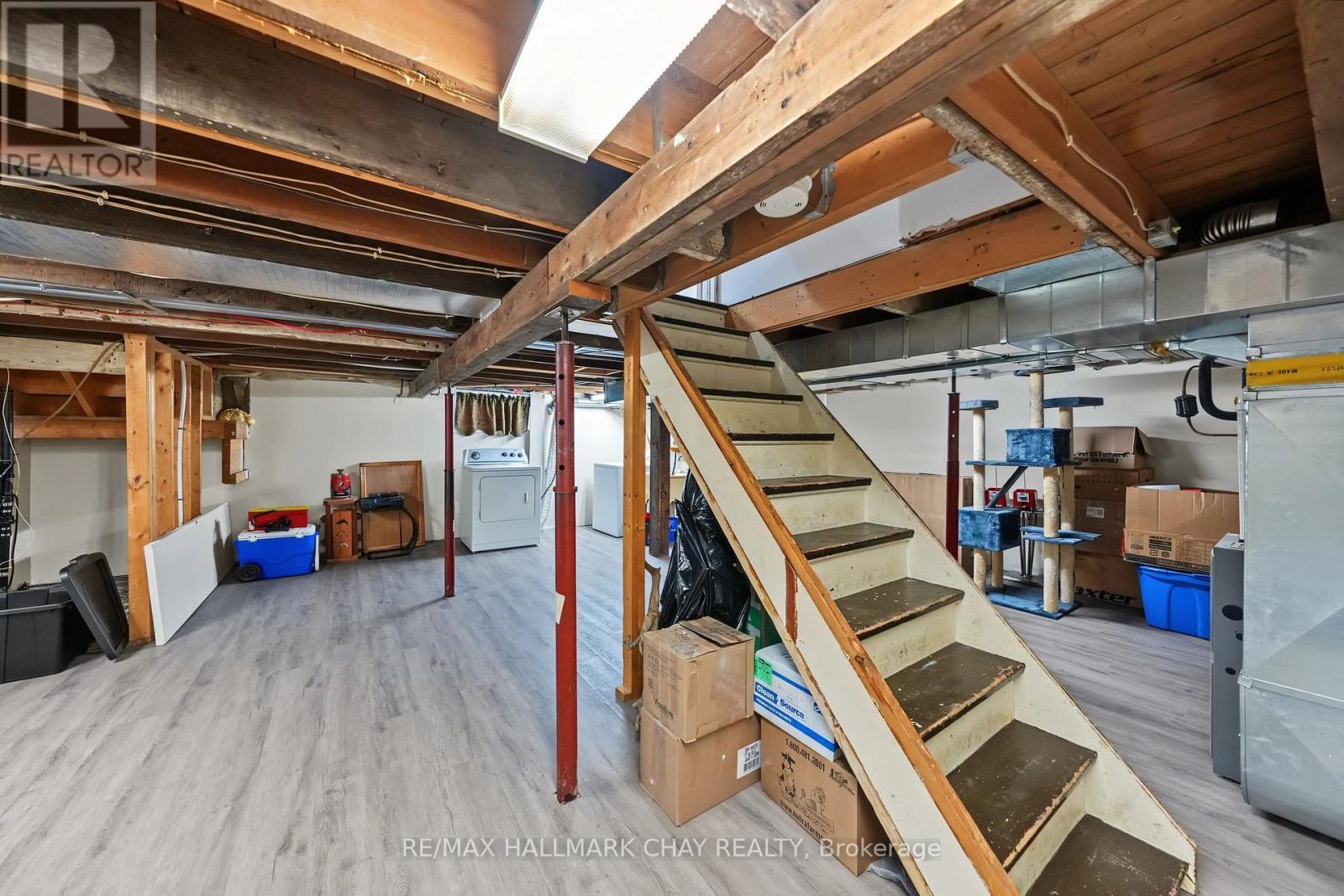 70 DOUGLAS Street, Orillia photo 24