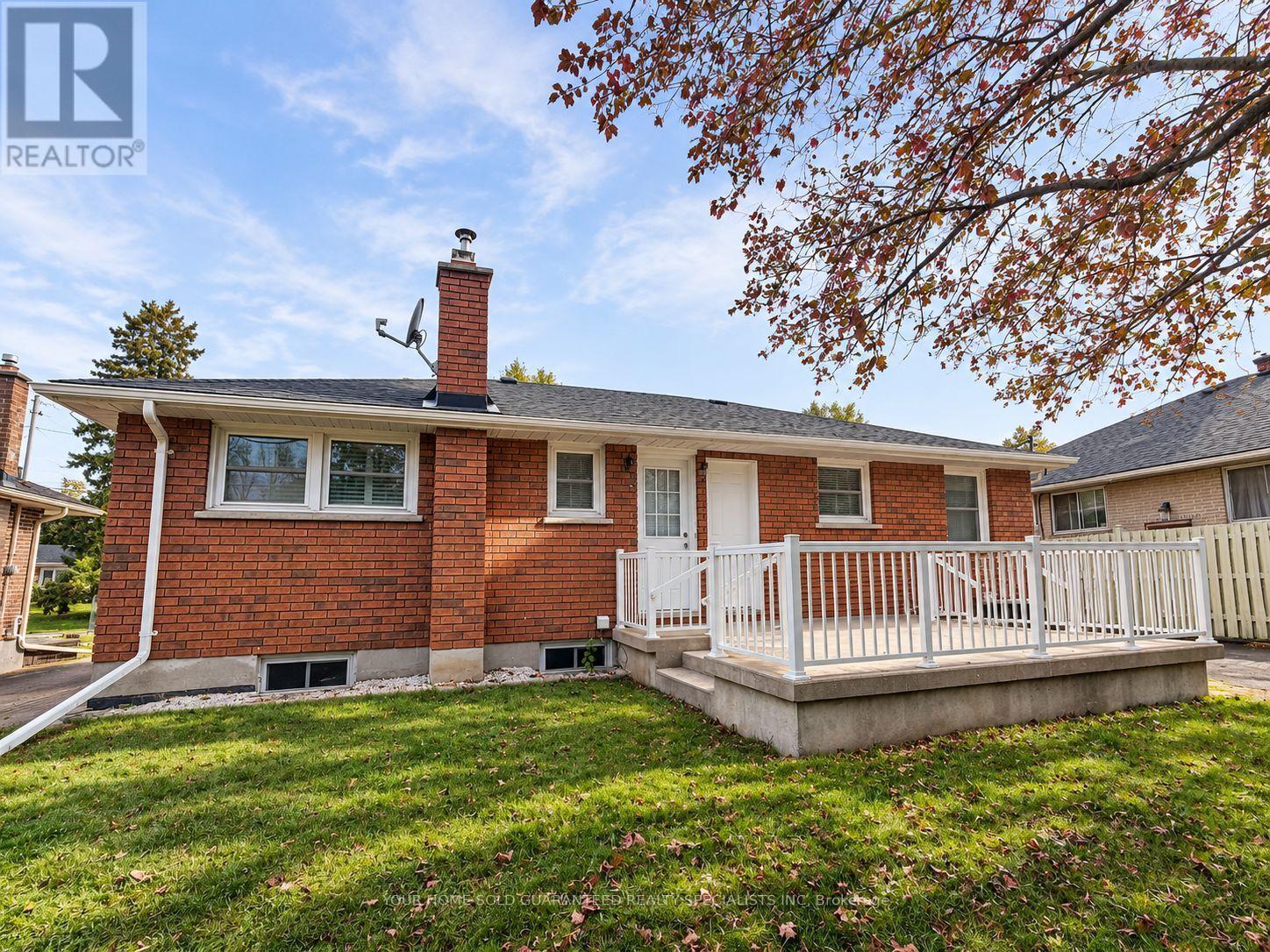 Main Floor-37 Downsview Drive, Barrie photo 12
