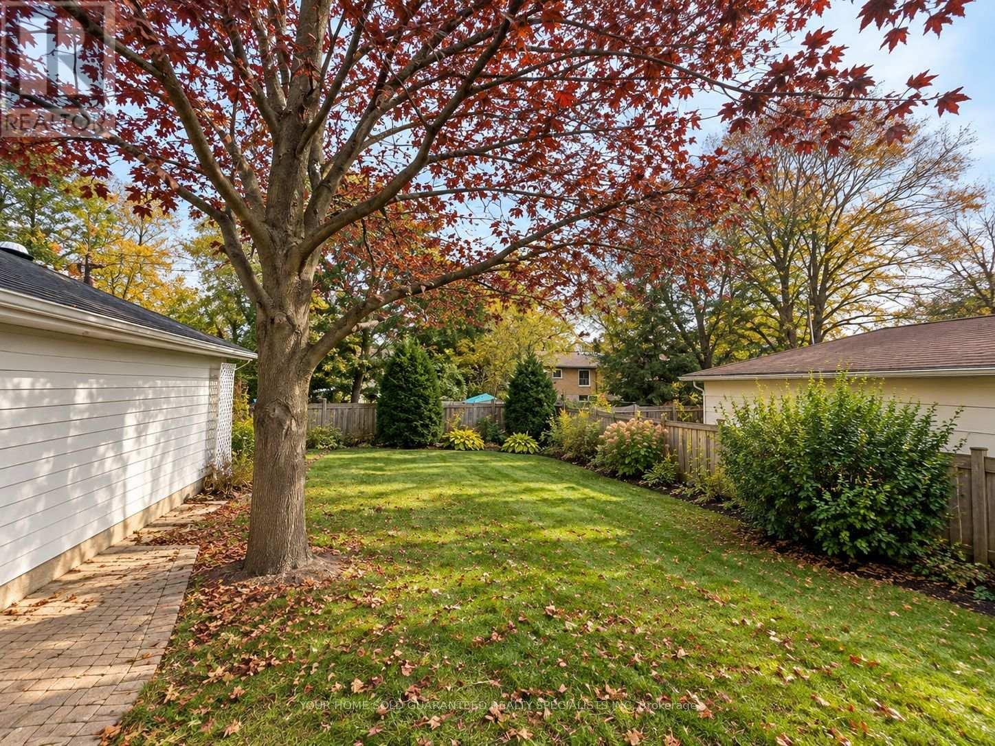 Main Floor-37 Downsview Drive, Barrie photo 13