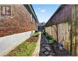 154 Fifth Street, Toronto, ON M8V2C7 Photo 35