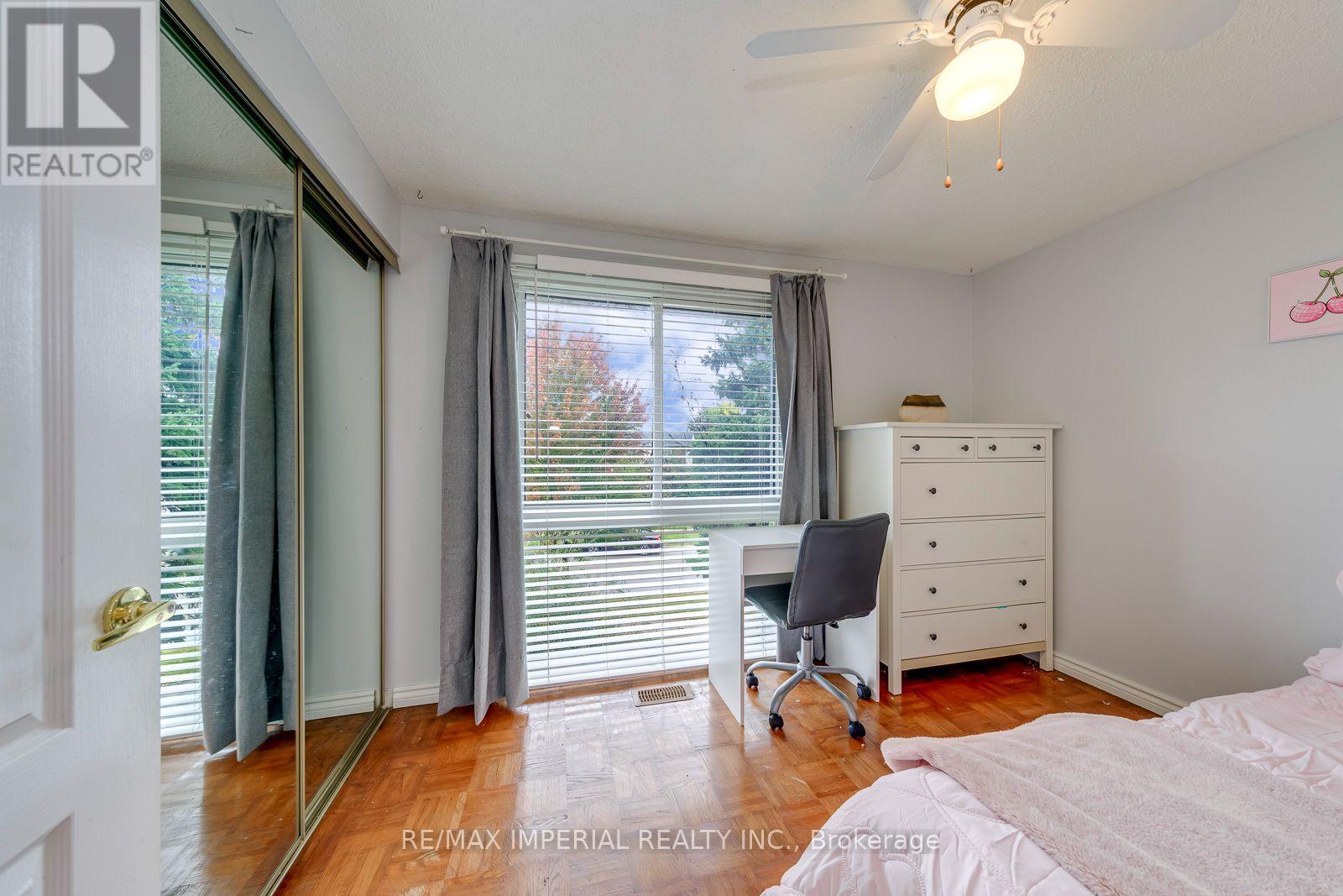 6100 Wabukayne Court, Mississauga, ON photo 25
