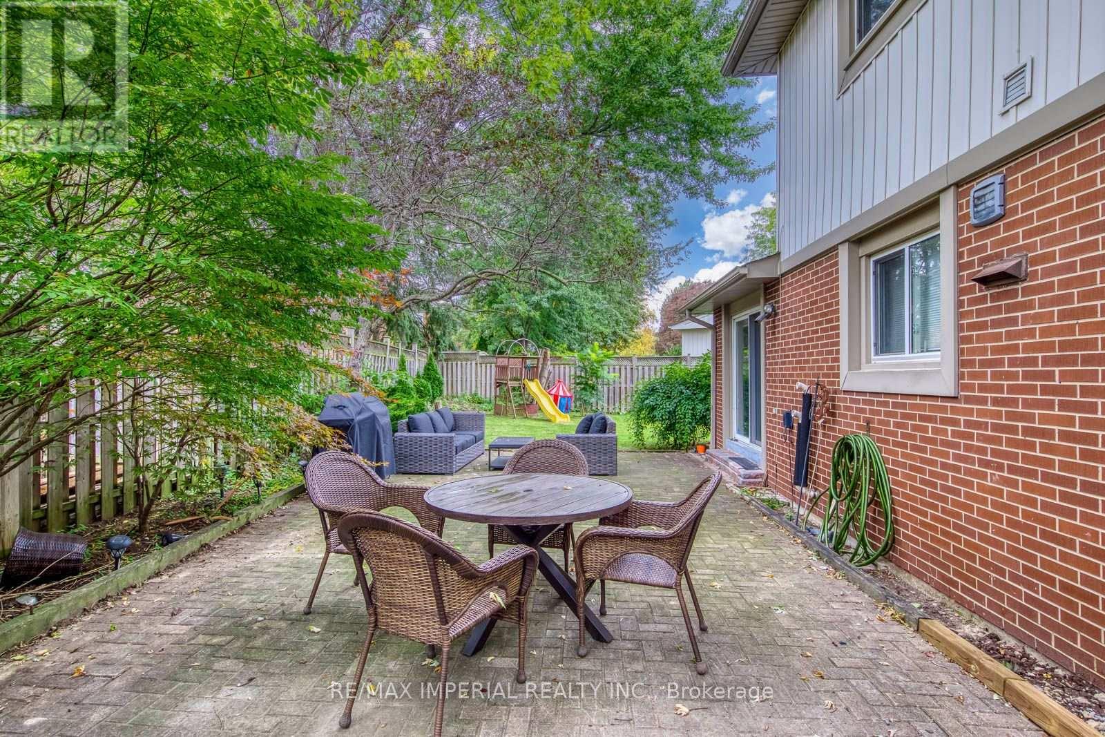 6100 Wabukayne Court, Mississauga, ON photo 35