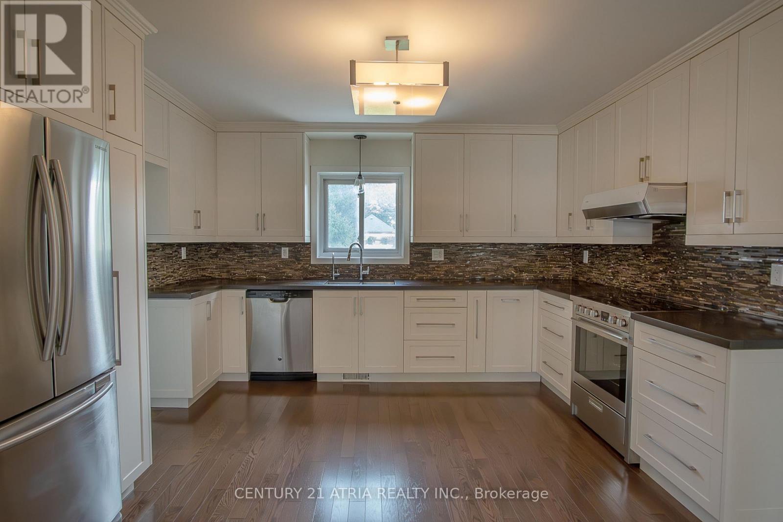 119 Milton Street, Toronto, ON photo 10