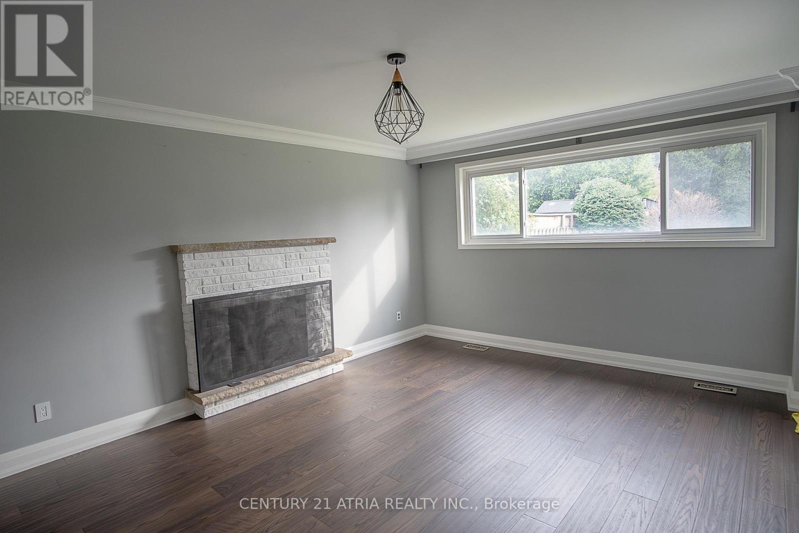 119 Milton Street, Toronto, ON photo 9