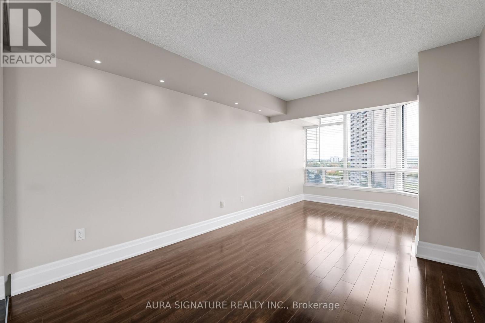1010- 3 Hickory Tree Road, Toronto, ON photo 22
