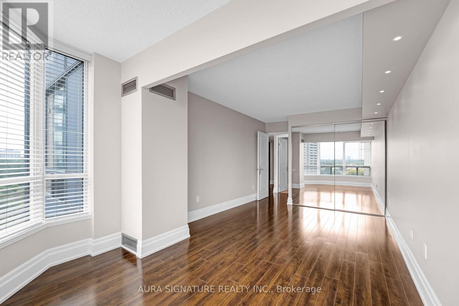 1010- 3 Hickory Tree Road, Toronto, ON photo 24