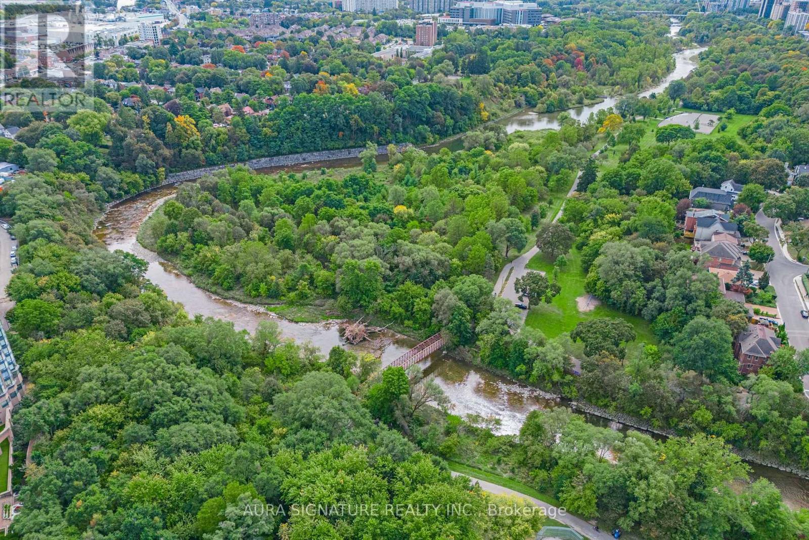 1010- 3 Hickory Tree Road, Toronto, ON photo 47