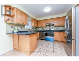49 Seaside Circle, Brampton, ON L6R2G7 Photo 11