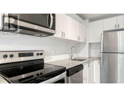 9 - 6 Bicknell Avenue, Toronto, ON M6M0B4 Photo 6