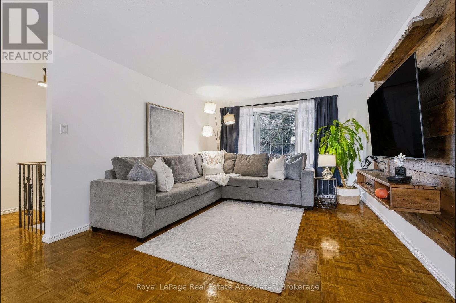 829 WILLOW AVENUE - 10