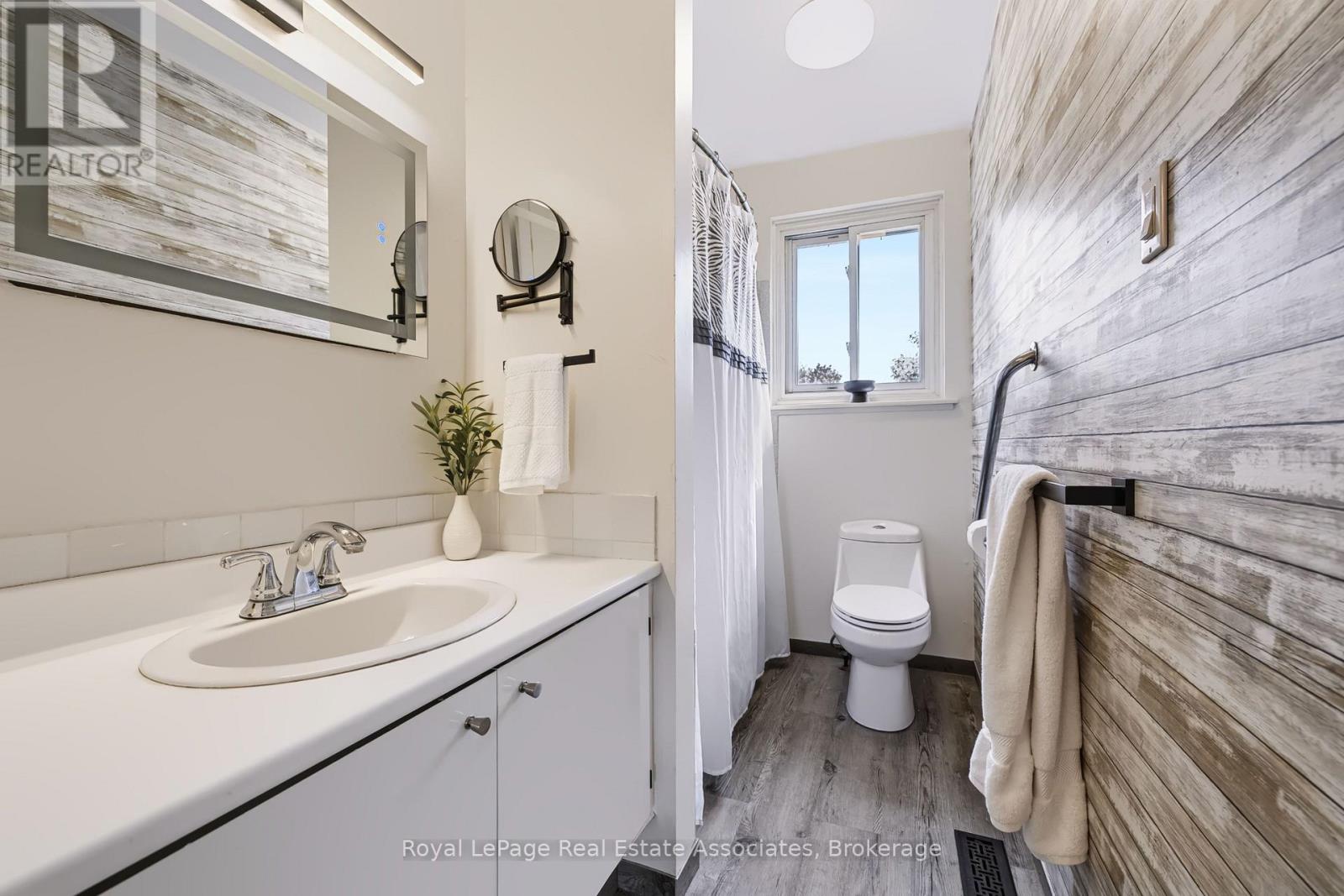 829 Willow Avenue, Milton, ON photo 27