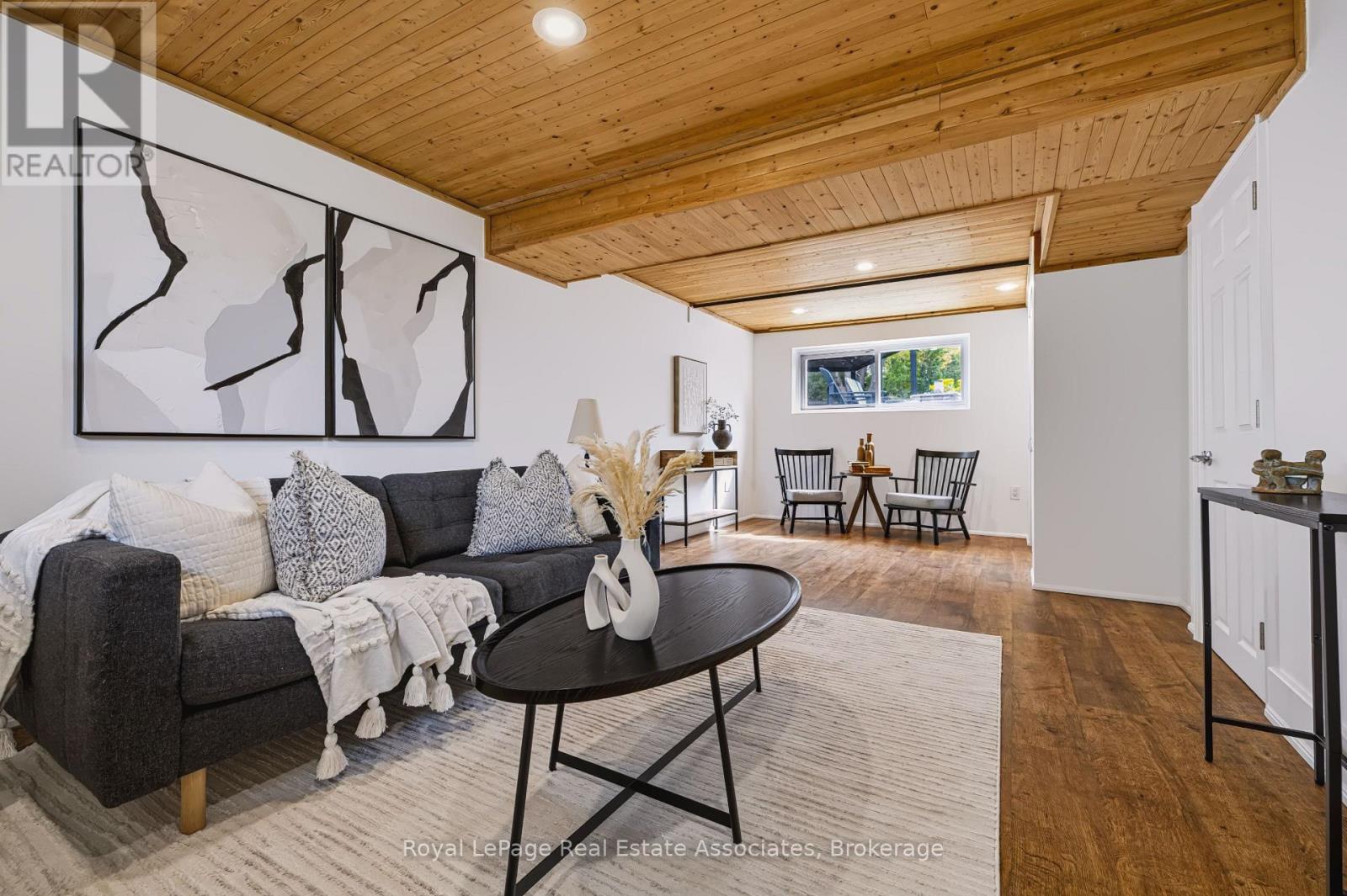 829 Willow Avenue, Milton, ON photo 31