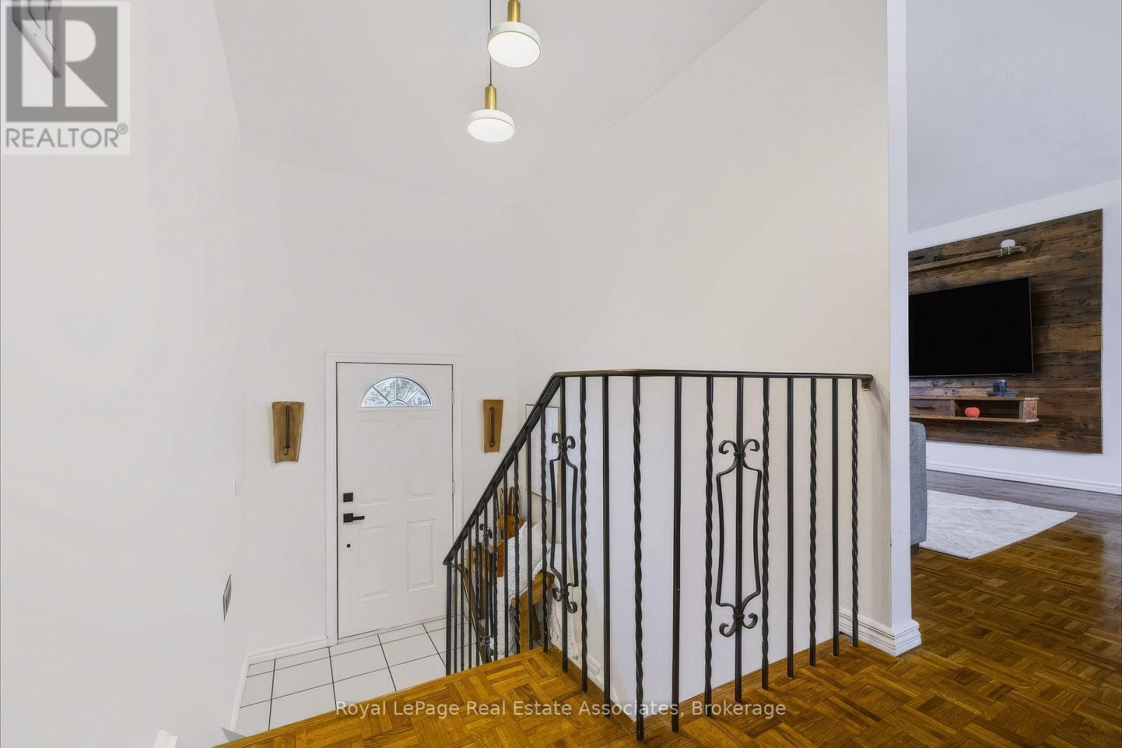 829 WILLOW AVENUE - 9