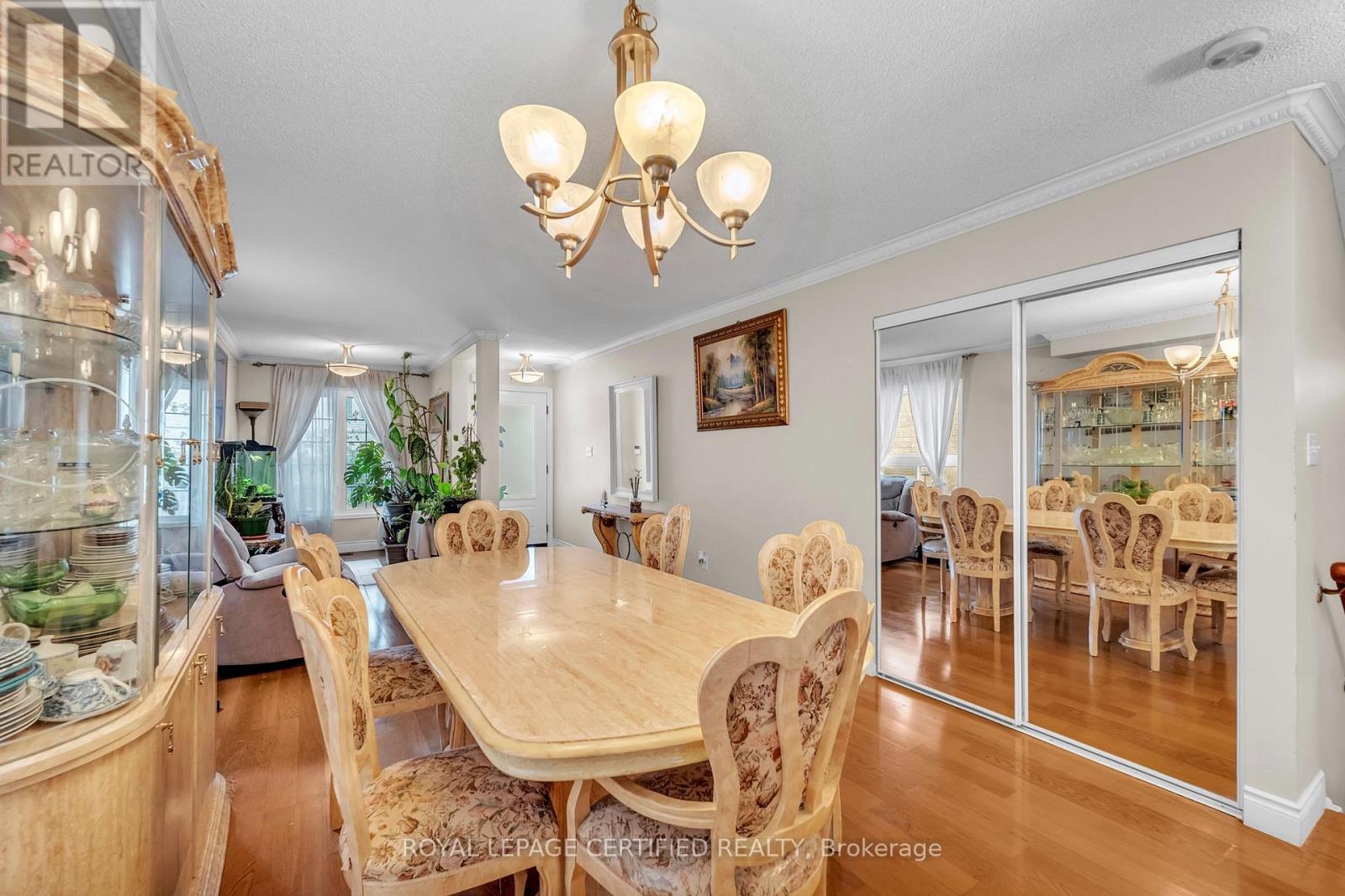 Photo of 17 CHESTERMERE CRESCENT