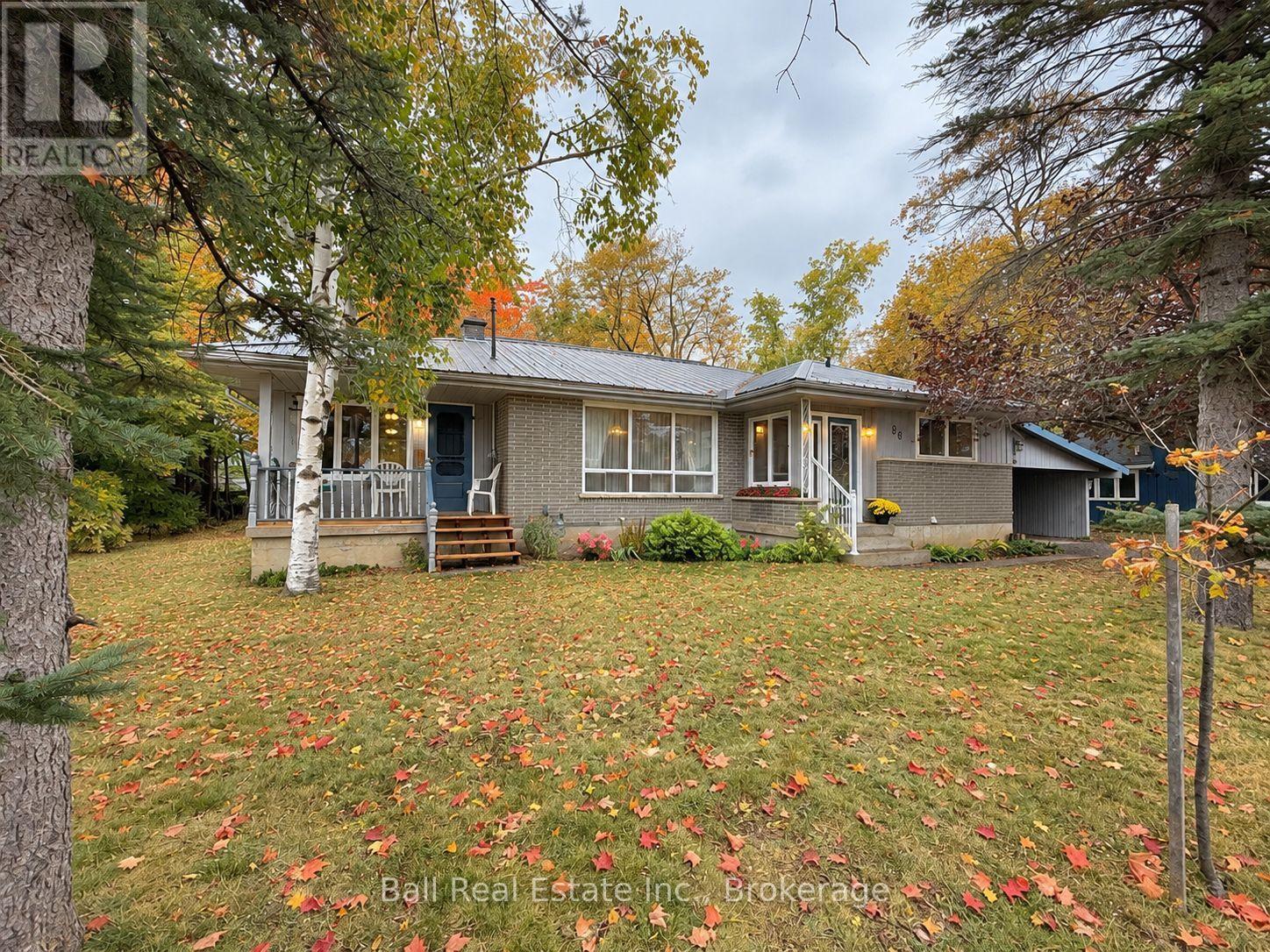 86 ALBERT STREET - 3