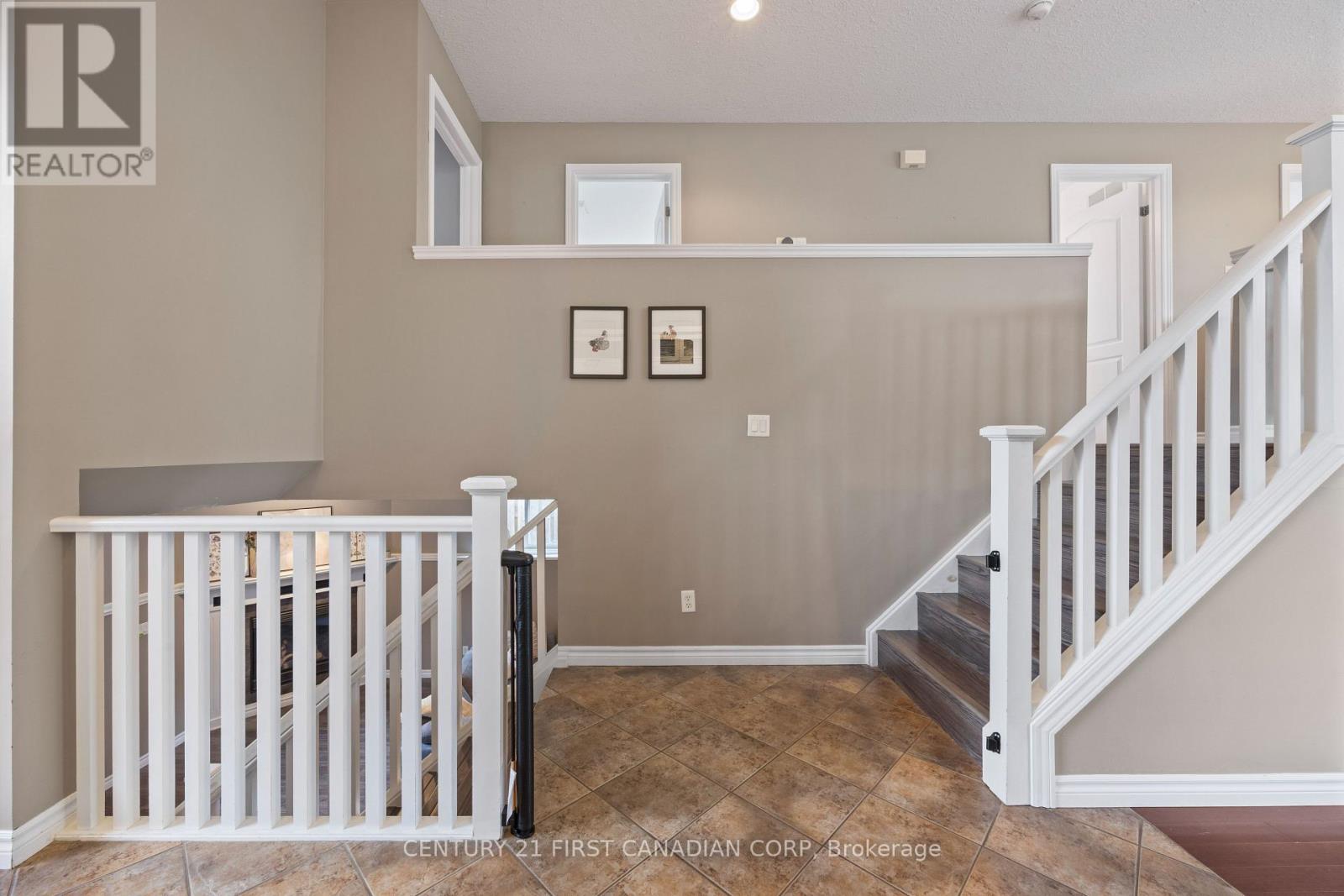 899 BITTERBUSH CRESCENT - 16