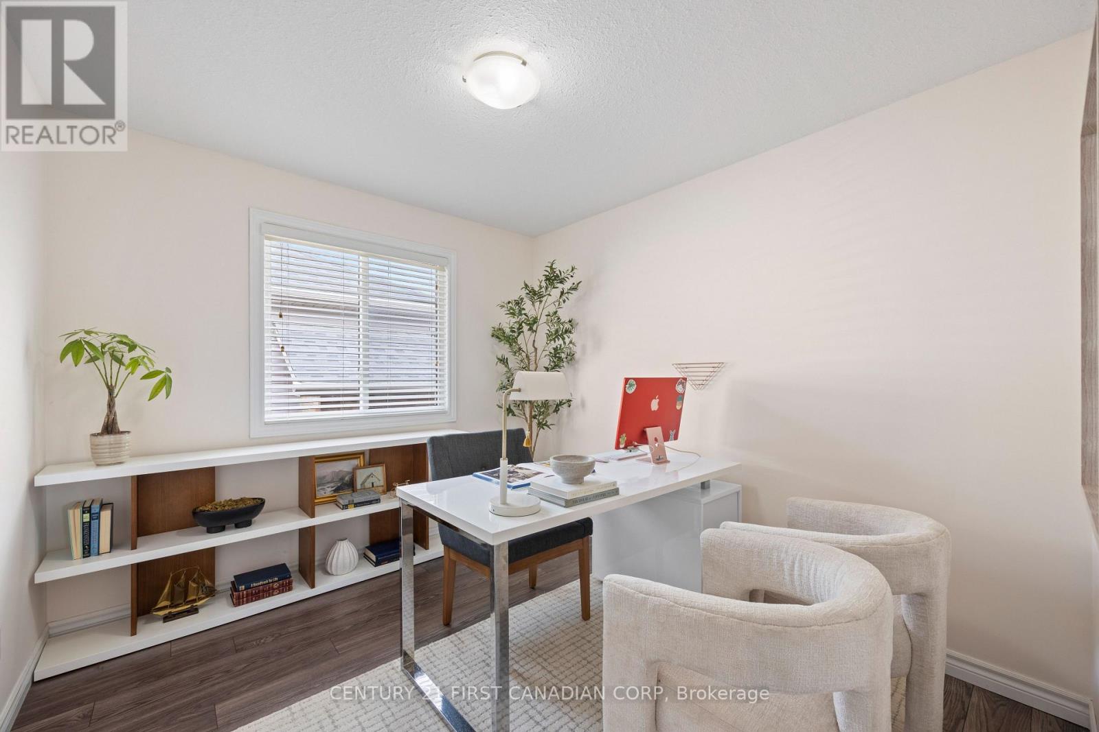 899 BITTERBUSH CRESCENT - Image 22