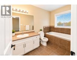 4 Drone Crescent, Guelph, ON N1K0C1 Photo 12