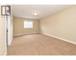 Kitchen - 4 Drone Crescent, Guelph, ON N1K0C1 Photo 9