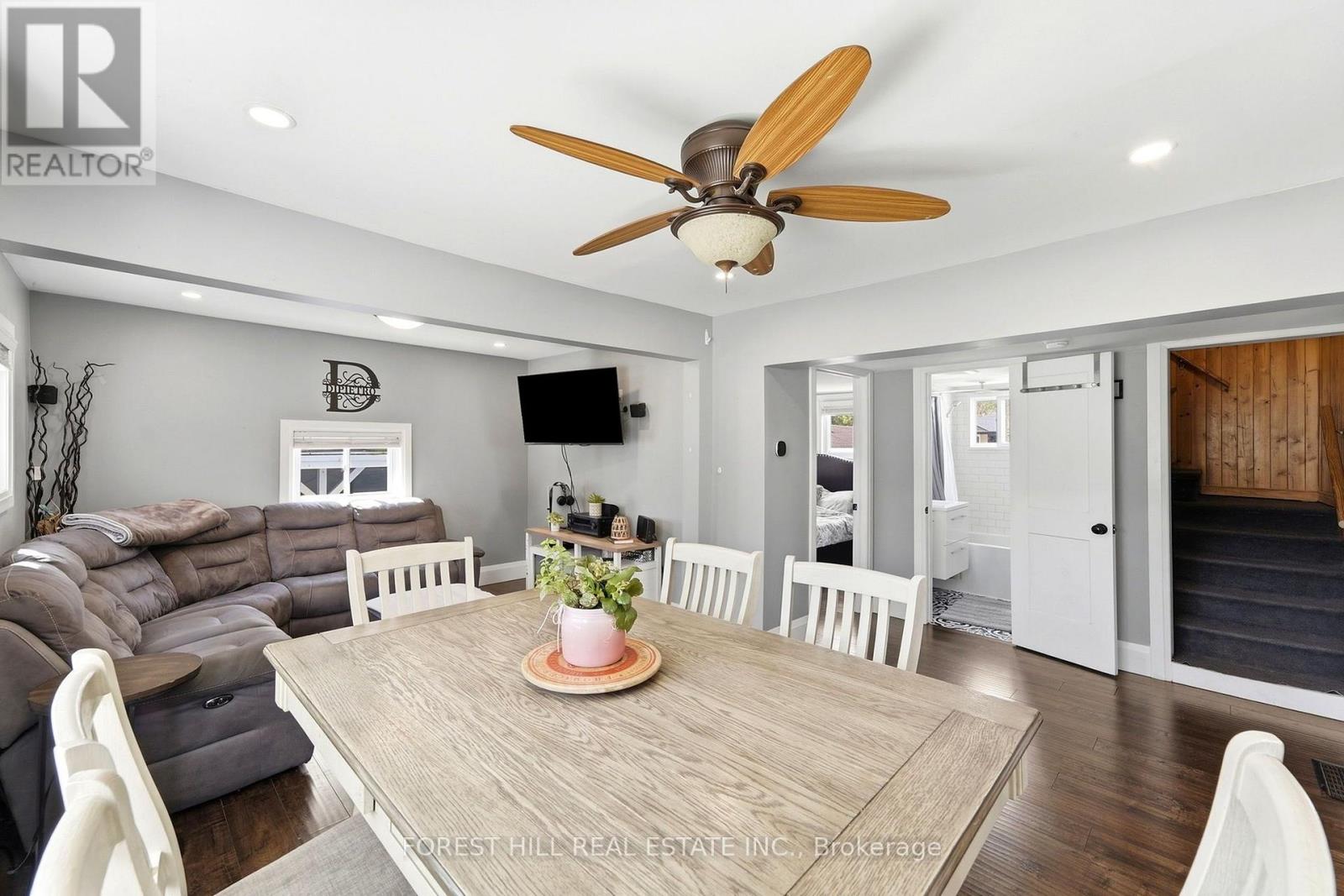 662 Cochrane Road, Hamilton, ON photo 14