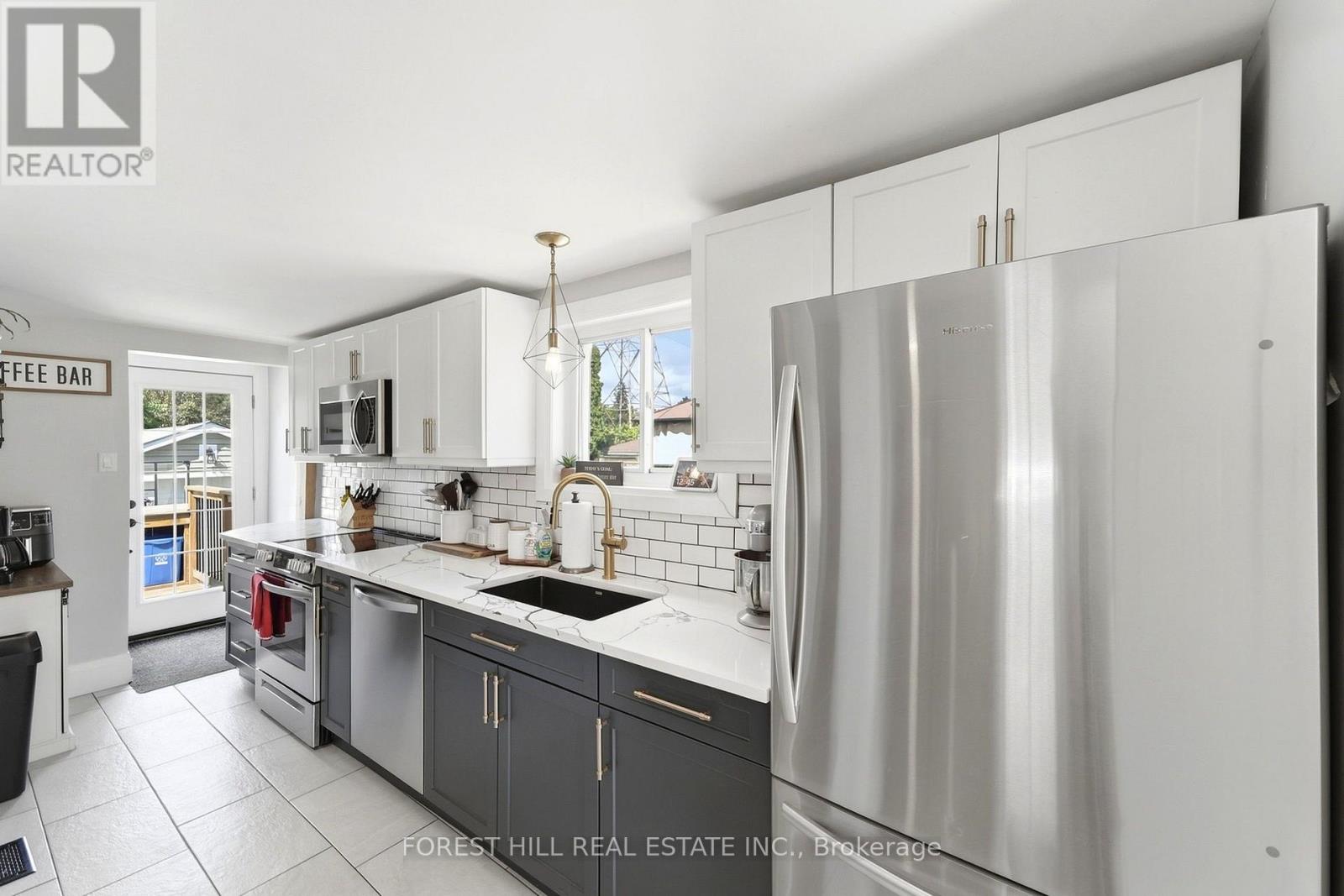 662 Cochrane Road, Hamilton, ON photo 9