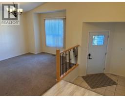 94 Fairmont Garden Road S - photo 4