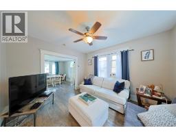 4pc Bathroom - 414 Davis Street, Sarnia, ON N7T1C3 Photo 10