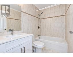 109 - 3025 The Credit Woodlands Drive, Mississauga, ON L5C2V3 Photo 16